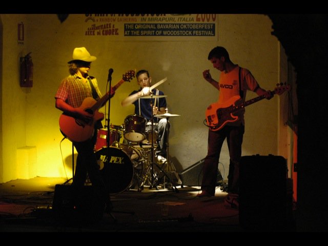 FestMirapuri's tweet photo. #Photo 'Delmar Dogs' live @ Spirit of #Woodstock Festival @lebalzin @ejlazar @KeiraNightly2 @albarocuevas @choochad95 @andyspeirs1 @AgusSup39011241 @500pxrtg @DebbieZimmer54 @francescofrong2 @d559checkertaxi #SpiritOfWoodstock #Rock #Festival #DelmarDogs #photography #fans #Rock https://t.co/6O9HKJmBAm