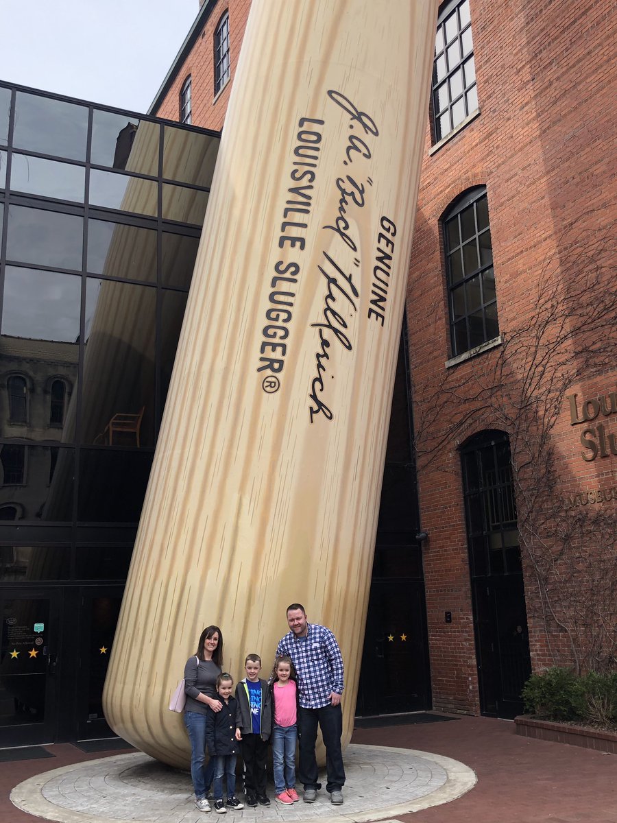 DouglasHibbs's tweet photo. We love our baseball!!! #GoDetroitTigers https://t.co/empu6kHqaO