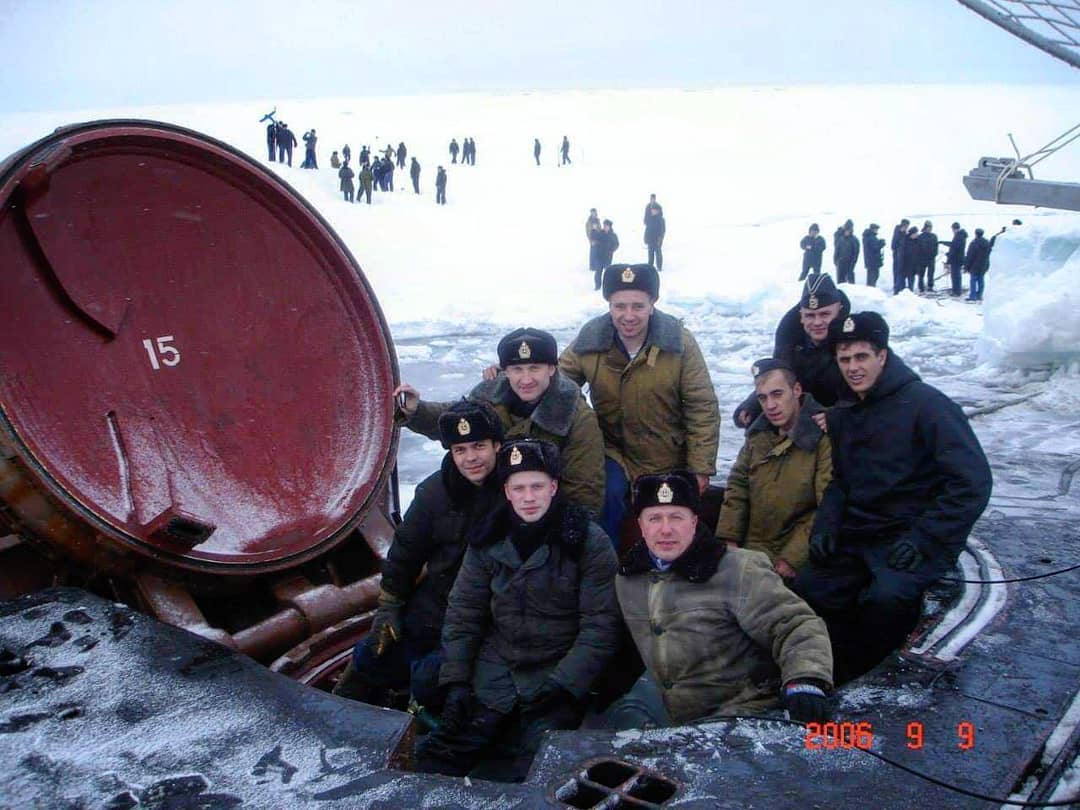 KingNeptune767's tweet photo. "Ok guys...look at the camera and SAYYYY MUTUALLY ASSURED DESTRUCTION"
#DeltaIVClass #SSBN #ICEX #SubSunday #Submarines @Capt_Navy https://t.co/Qmglnmnb3d