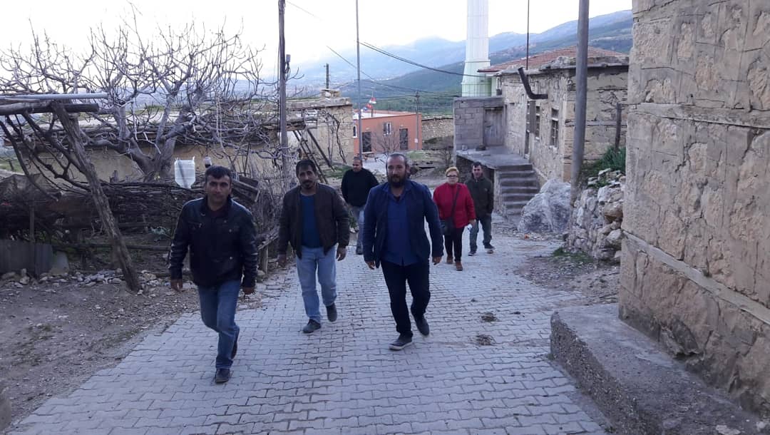 mut_dhd's tweet photo. Mut Demokratik Halk Dayanışması-TKP Belediye Başkan Adayımız Devrim Şimşek bugün Işıklar(Malhoca),Topkaya(Gille),Çampınar(Kehtama) ve Kızılalan köylerinde köylülerle bir araya geldi. Bütün köy halkına ilgisinden dolayı teşekkür ederiz

SÖZ, YETKİ, KARAR MUT HALKINA!

#MDHD https://t.co/htMWksw8us