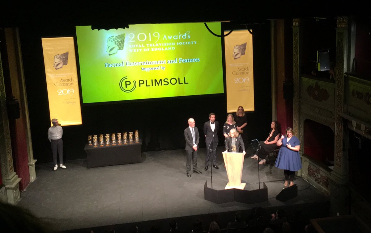 Twitter silence today from #antiquesroadshow but for a good cause - we’ve just won #RTSwoe award for best factual/entertainment for our #WW1 special programme Thank you to everyone who told their stories #LestWeForget