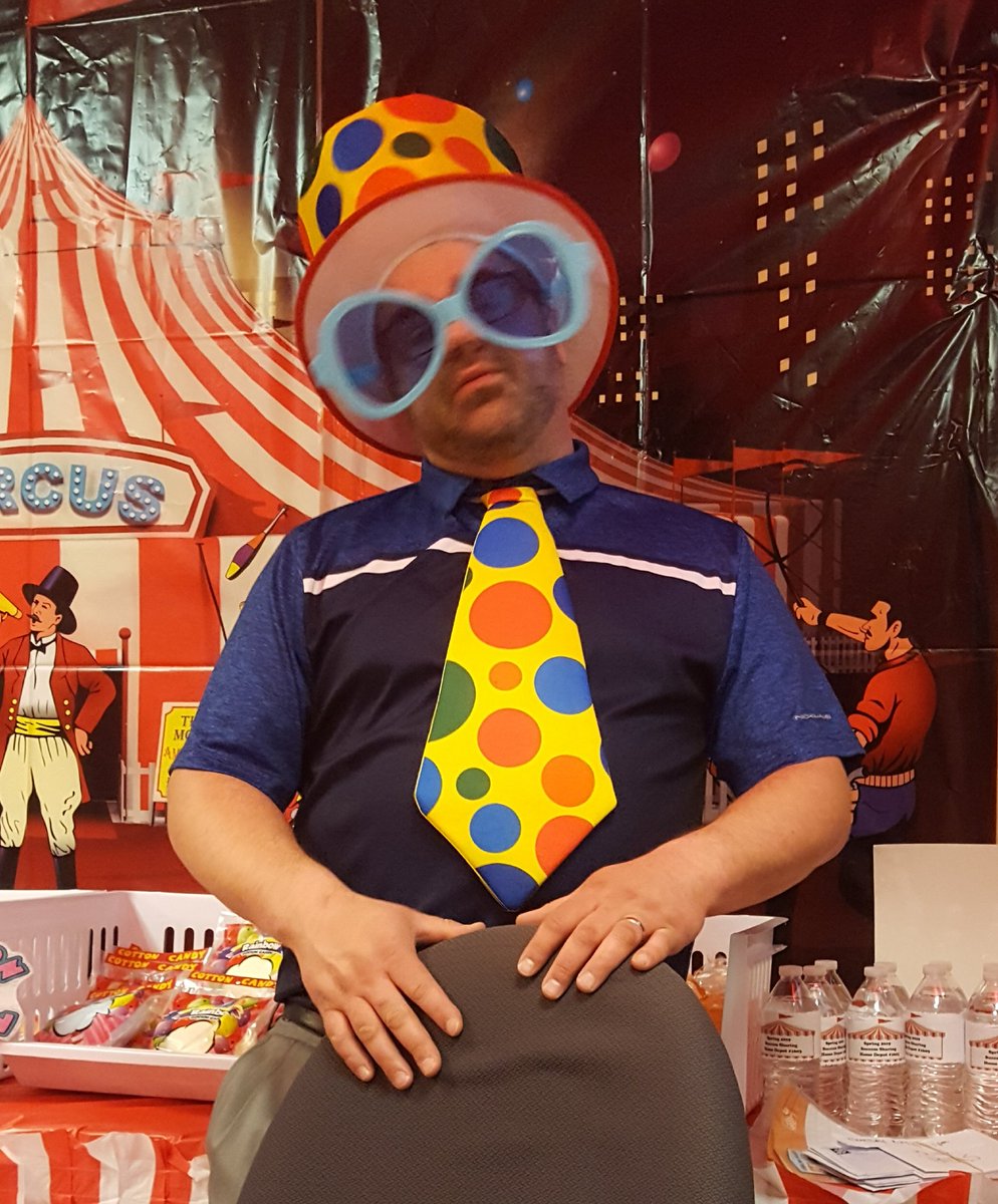 woboat1's tweet photo. The carival fun continues at 1603! #BuiltToBringIt #D164OrangeProud @MYoungson1603 @ssimmonshd1603 @b_mungul @HDguyDE @TaiatTHD https://t.co/fxT7wZbuJt