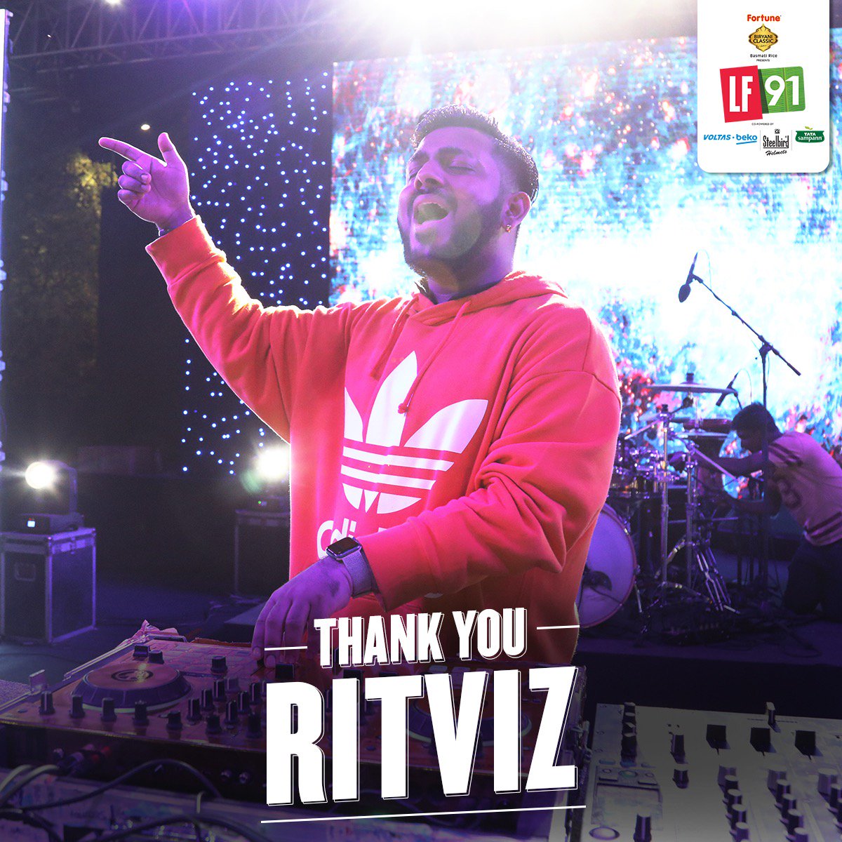 LF91India's tweet photo. Thank you Ritviz for getting everyone's feet grooving to your beats at Fortune Biryani Classic Basmati Rice presents LF91 - A Heritage Food Festival, co-powered by Voltas Beko, Steelbird Helmets and Tata Sampann.

@LivingFoodz @RITVIZ https://t.co/Et9ZvhrUbl