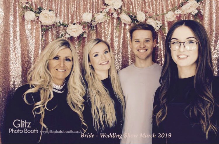 GlitzPhotoBooth's tweet photo. @bridewedshow @westpoint #weddingshow #glitz #glitzandglam #glitter #photoboothhire #photobooth #rosegold #bride #southwestwedding #hens #family #weddingshow @Exeter_Hour @Torbay_Hour @Plymouth_Hour https://t.co/To2B1Vu8jj