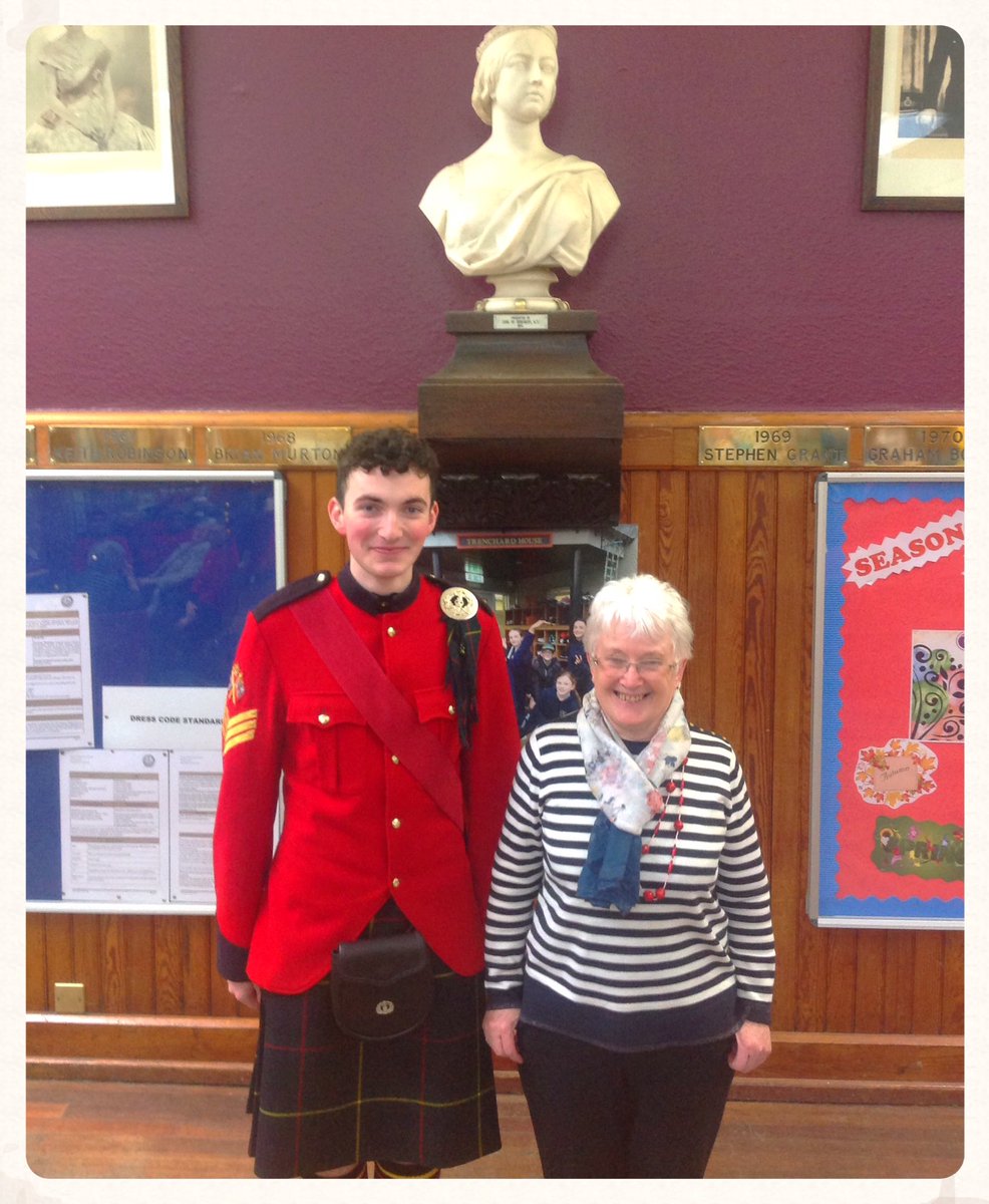 qvseng's tweet photo. @QVSchool Supporting the elderly in our local community @Rotarydunblane #Dunblane #MakeADifference 
🍰☕️🌼✨👫🙌🏻 Intergenerational Project 2019 ❤️ https://t.co/kh1geuBT3J