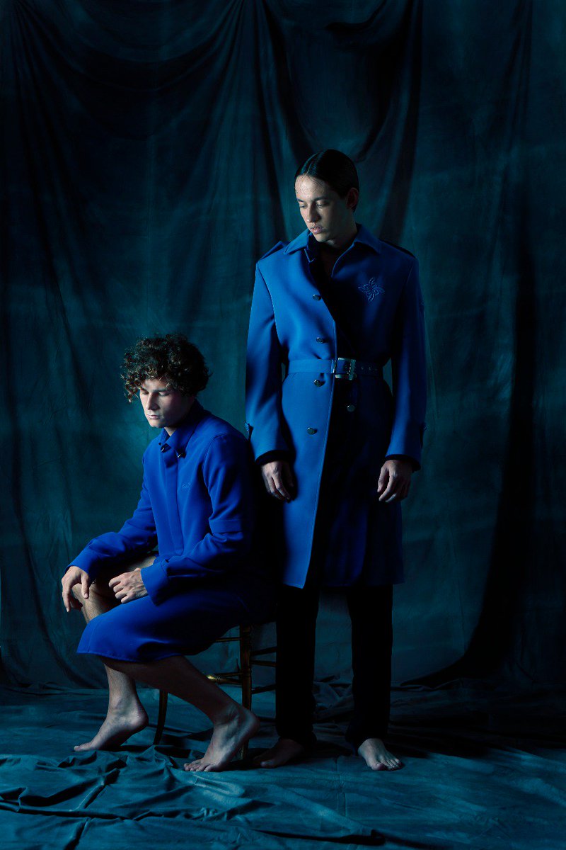 • FORMALITY •
Fotos editorial por @eperisphoto .
.
.
#editorial #francismontesinos #formality #photos