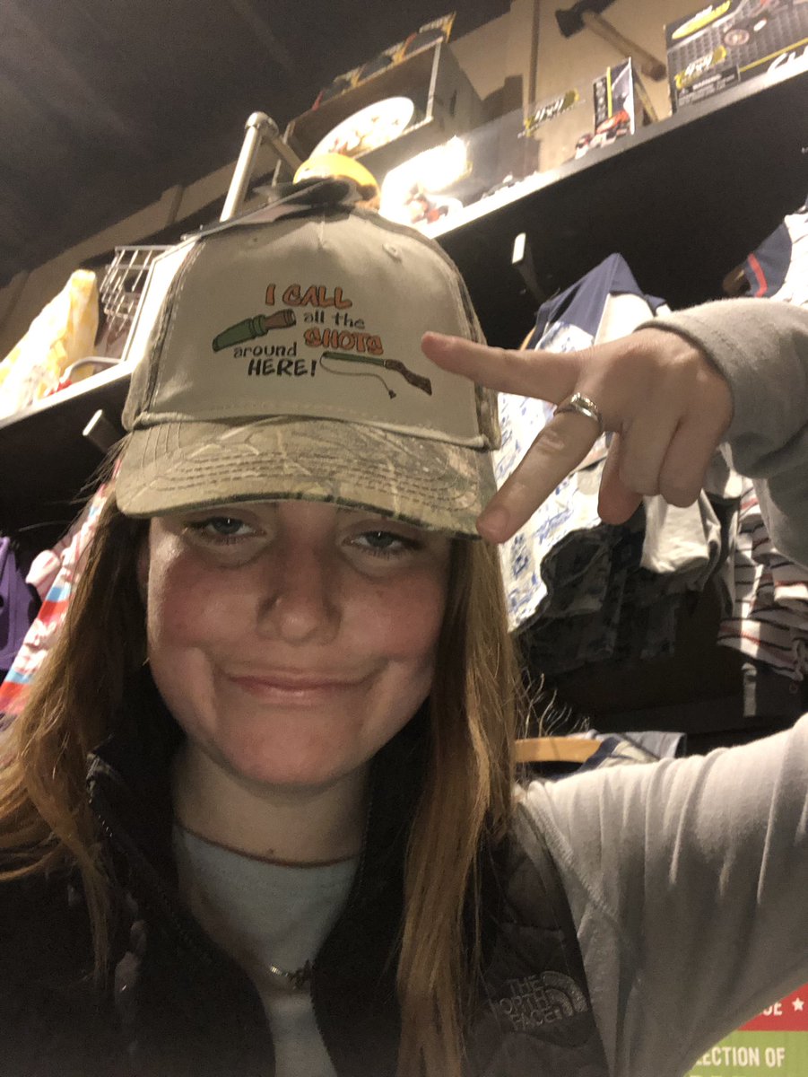 MAB_Pittsburgh's tweet photo. last up is site leader brady! Brady loves rocking hats, especially funny or kid sized hats! she loves talking with her hands, has to do it more often since she lost her voice on night 1! great with coming up with captions! #coolmom https://t.co/VlhfnqTkkA