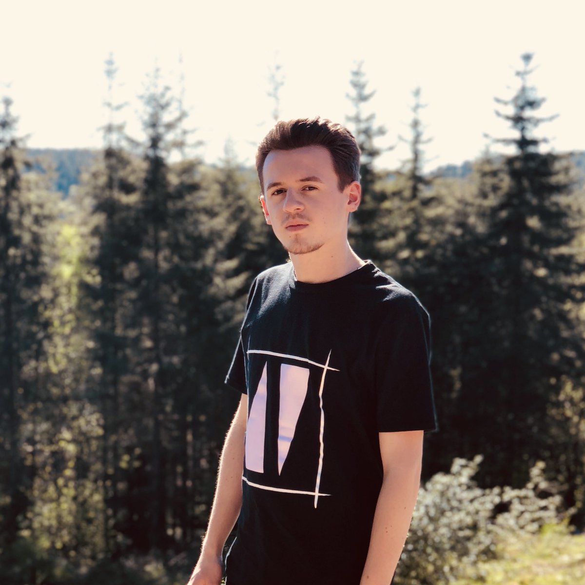 🍃 T-Shirt Weather - is almost upon us. Make sure your wardrobe is ready 🍃 Shop at MAXTARIQ.COM to purchase our t-shirts.