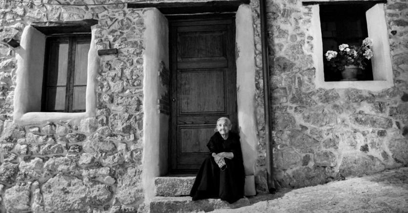 Altro che “quota 100”: dalla Sardegna al Giappone, le regioni con il segreto della vita più lunga ilsole24ore.com/art/moda/2019-…