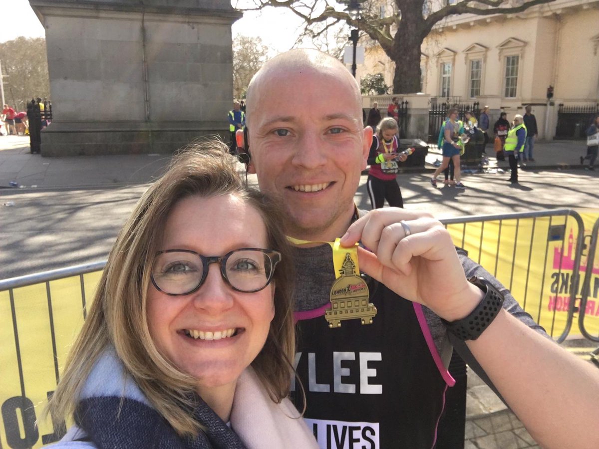 doy_lee's tweet photo. What a great way to sign off on an amazing week. 1st week in my new role at our UK corporate office &amp; 
today supporting our founding values by representing @TeamCLICSargent in The London Landmarks Half Marathon. Only 20 days to The Brighton Marathon! #LLHM #BrightonMarathon #ERAC https://t.co/8sEwZBk5xh