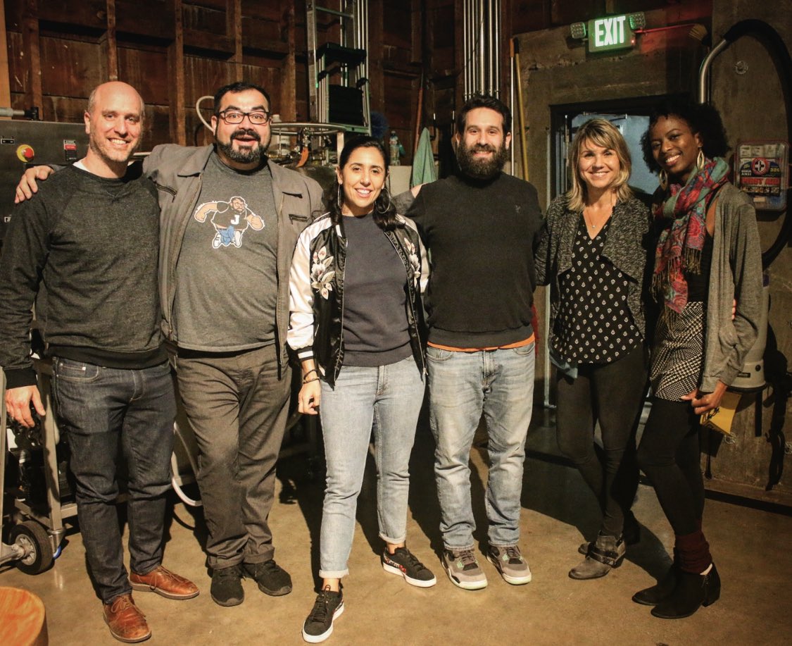 julieweidmann's tweet photo. Hops &amp; Ha’s was a blast last nite! 
Thank you, thank you @heyron @maggiemayehaha @annavisfun @glazerbonohoohoo @jriverol for being so funny and so much fun to work with! 
Hat tip to you @nightlizardbrew 
📸 &amp; major appreciation @angela_weidmann https://t.co/zifmUPC6ax