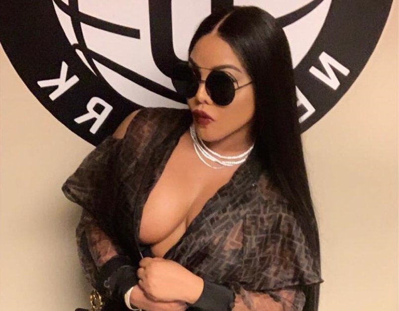 TheSource's tweet photo. Lil Kim Reveals Release Date For New Album 'Nine' https://t.co/PNPHen4Loo https://t.co/WWyyRBokrt