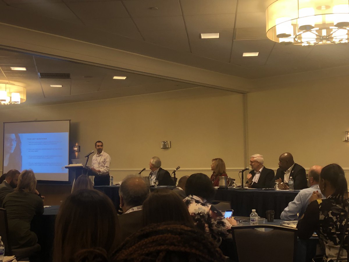 PatriciaBlumen3's tweet photo. Panel on Diversity, Equity, and Skills in the Workforce #FORUM19 @ForumByNAWB https://t.co/kB5kTsnD69