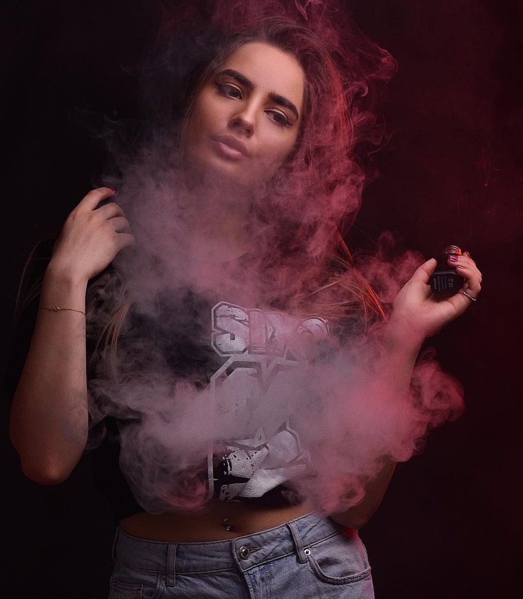 Keep it cloudy, keep it Six Licks 💨
📸 <a href="/ostancov/">Igor Ostancov</a>
#sixlicks #fortheserious
🔎Find your local Six Licks store here > buff.ly/2Hum3xb