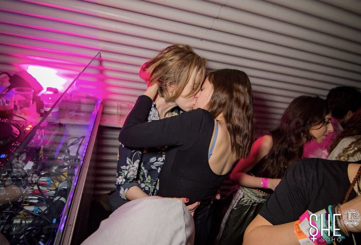 JoelRyderMedia's tweet photo. @SheSohoBar 19-03-19 ;) 🤩🥳 tag, share, like & comment on Facebook. Go to the JRM website to get in touch with photographers! #she #shesoho #shebarsoho #shebar #girlsnight #party #london #londonnightlife #clubphoto #club https://t.co/RvOKfXS4dI