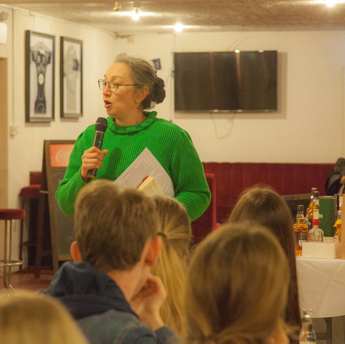 StirlingSoup's tweet photo. Thank you to Anna Gower of @MovieHoolie for a lively and captivating #pitch at #SOUP6 #community #crowdfund at @StirlingCounty on Fri 22 March. Check out the #Killearn #MovieHoolie @Twitter page for more information about what they're doing in their local community https://t.co/CH6nIZu9ki