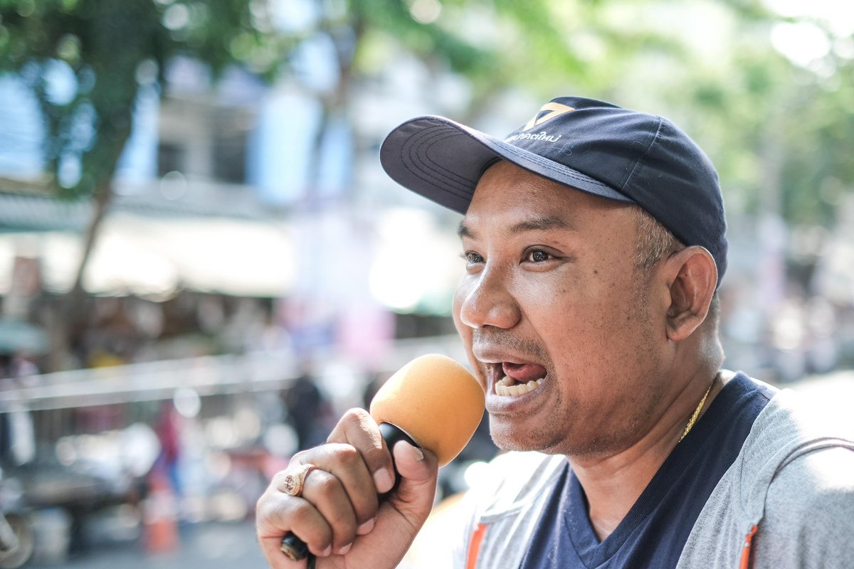 KumJiraphon's tweet image. พรรคอนาคตใหม่ นี้เริ่มจากศูนย์จริงๆอ่ะ ตอนแรกไม่มีคนสนใจ ไม่มีใครรู้จัก จนพิสูจน์ตัวเอง มีความจริงใจอยากจะพัฒนาประชาติให้เจริญก้าวหน้า เสนอนโยบายต่างๆ จะชมแค่คุณธนาธรคนเดียวก็ไม่ได้ ลูกทีมก็เป็นกำลังสำคัญที่ขับเคลื่อนพรรค
#ThailandElection2019