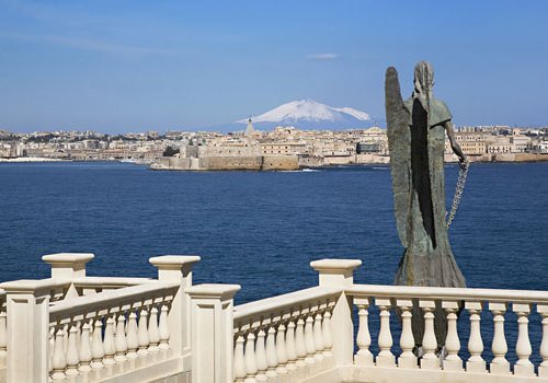 Need a break? #Easter holidays in #Sicily - #Book now! hubs.ly/H0h05840 #Travel #Italy