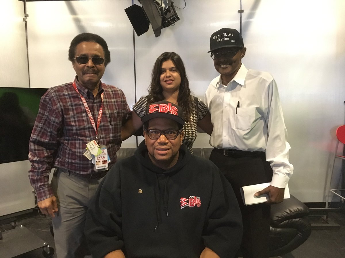 NidaKhanNY's tweet photo. After a show few years ago with #BobSlade, Pickett &amp; Fatiyn ⁦@WBLS1075NYC⁩ #RIPBobSlade https://t.co/0orPwYmdz6