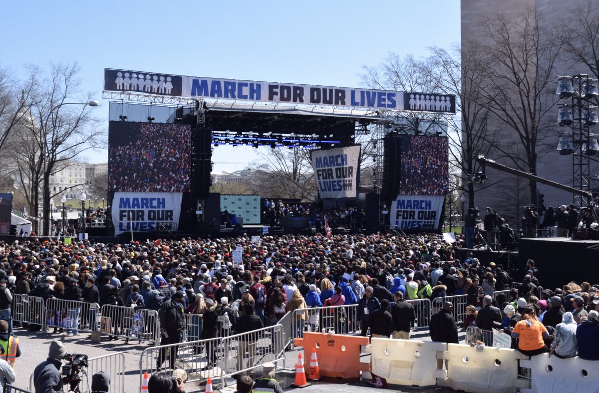 cswaggyway's tweet photo. I still can’t believe that the greatest march in US history happened because of a tragedy that occurred at my school. One year ago today I found my purpose, and I realized that I needed to be the voice for those who are no longer here. #ForThe17 @AMarch4OurLives @StoriesUntoldUS https://t.co/rmwFRYgZXD