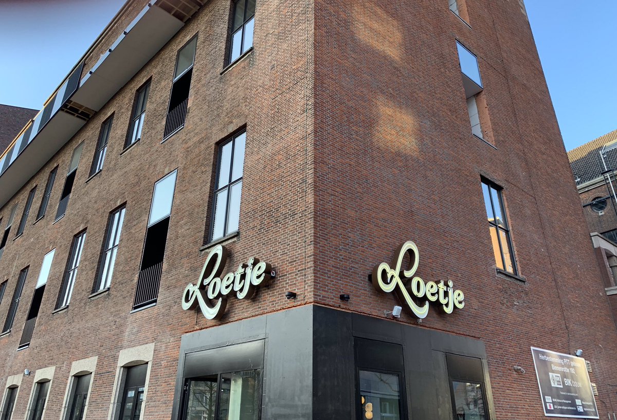StephanvanHuis's tweet photo. @loetje in #Rotterdam https://t.co/20WEGYZLUP