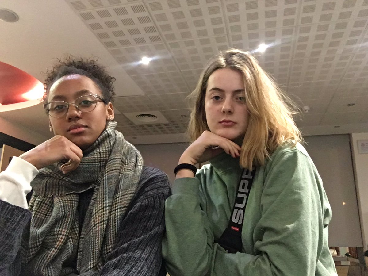 Asia_FAB19's tweet photo. @Valeria_FAB19 recordando algunos momentos post-casting en Madrid 🌸💓 https://t.co/xVPg5ZBLX2