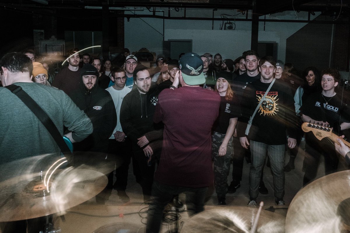 Dead Fall tweet media