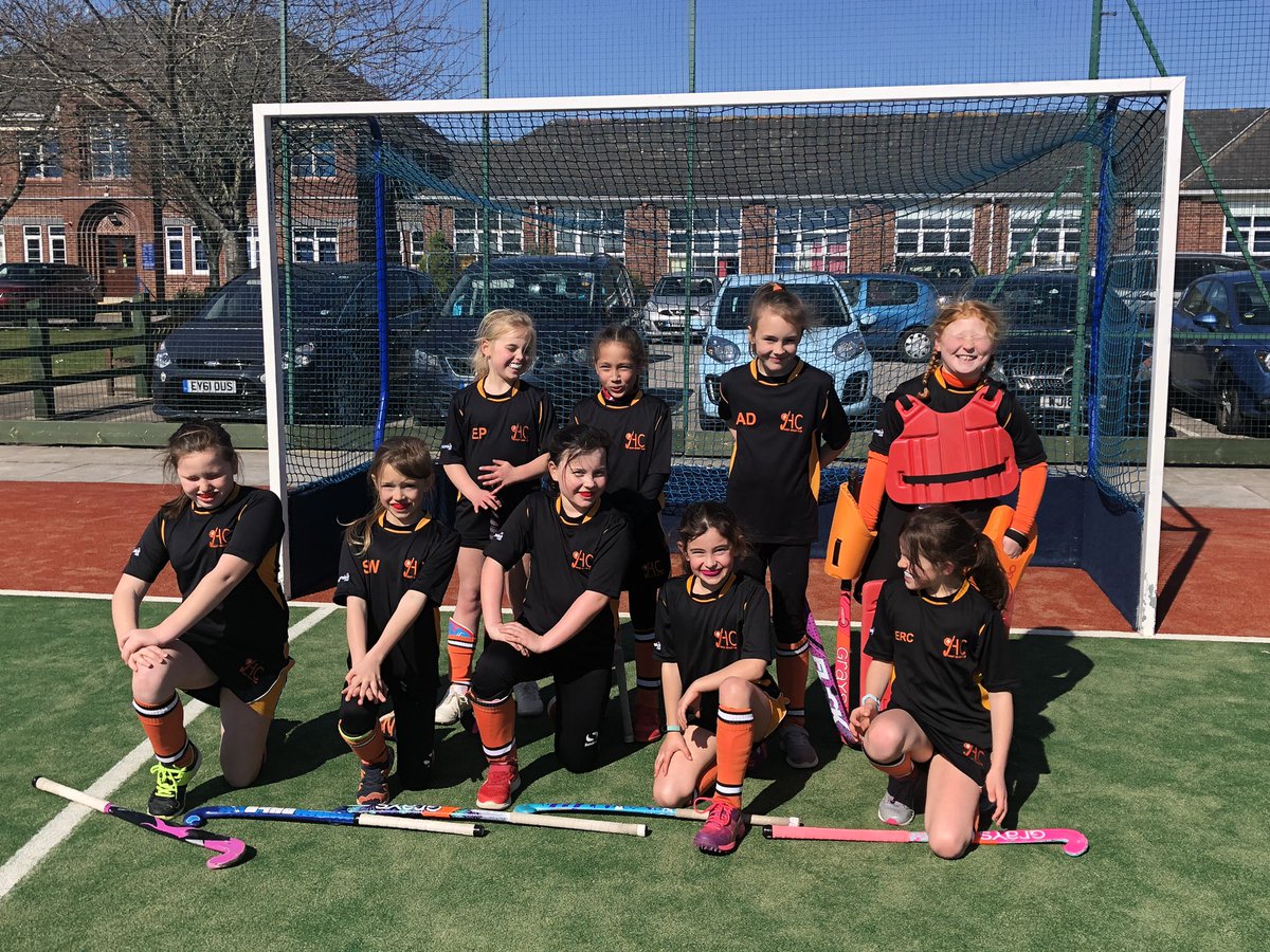 forey_forey's tweet photo. @SWYHA1 @GwentHockeyClub What a fantastic days hockey for my girls U9’s team! Won 5 matches &amp; drew one match but unfortunately ending up 2nd by a difference of 1 goal...!!! Yes 1 goal...
However, putting the final result aside. 
I’M SO PROUD HOW WELL THESE GIRLS PLAYED TODAY 😊😊 https://t.co/xaeDkToNgx