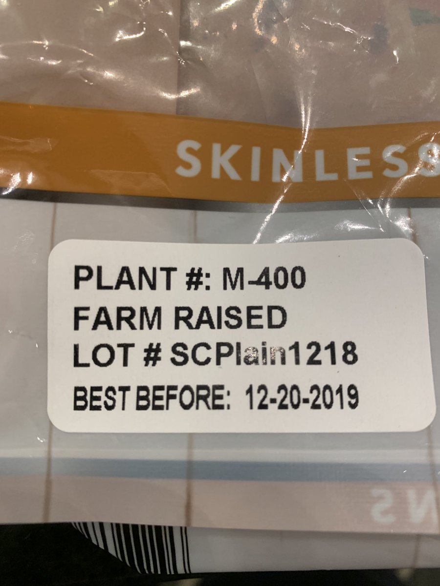 dreasma's tweet photo. Way to mislead your shoppers #Walmart Norwegian Atlanic Salmon “comes from the pristine waters... surrounding Norway” aka Farm Raised Lot. This isn’t right and you should change this packaging. #unethicalmarketing #Walmart #farmraisedseafoodsucks #cleaneating #pescatarian https://t.co/POLmyf0chA