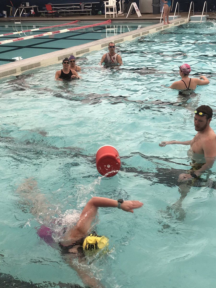 YMCANuber's tweet photo. First Annual Open Water Clinic here at the Nuber YMCA in East Memphis! Over 50 years experience combined here teaching new triathletes and open water swimmers! Don’t forget, sign up for @memphisinmay #Triathlon May 18&amp;19! #SundayFunday https://t.co/VlFy2BLOee