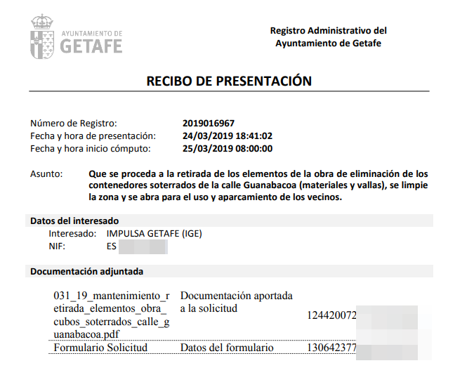 IMPULSAGETAFE's tweet photo. Hace 3 semanas se terminaron las obras de eliminación de contenedores soterrados en la calle Guanabacoa #Getafe, sin que se hayan pasado a retirar los elementos de la obra (materiales y vallas) ni se haya abierto al uso el espacio para los vecinos.
@LymaRedsocial https://t.co/Q1vQFoXKSI