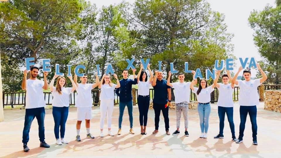 PPdeVillanueva's tweet photo. Ilusión de nuestra Candidata @flopezcarbonell de trabajar para construir un futuro para los jóvenes de Villanueva Del Río Segura.
➕Empleo
➕Valores
➕Seguridad
➕Ocio
➕Alegría
➕Villanueva
 #FeliciaXVillanueva https://t.co/CszRGrhrXH