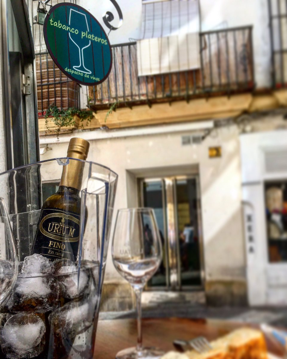 Bodegas Urium tweet media