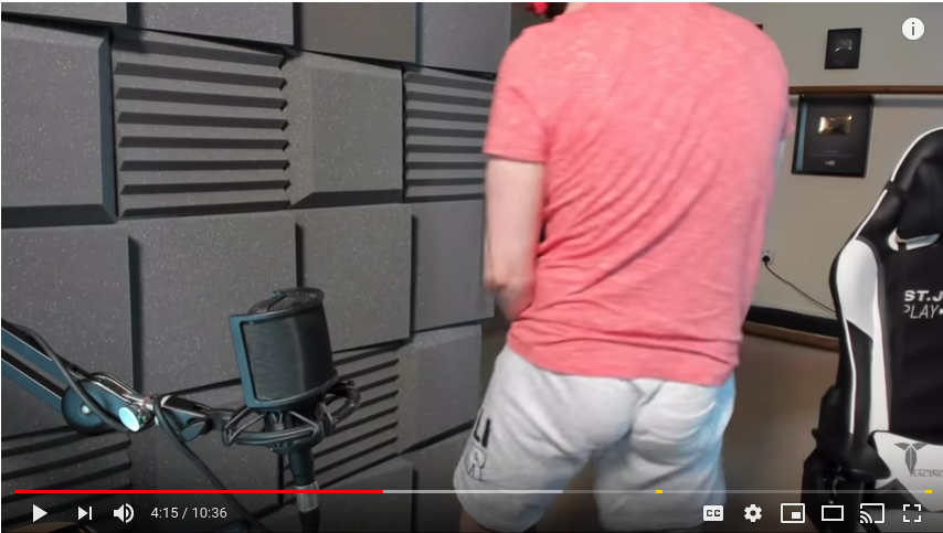 adrbuc20211's tweet photo. lol @Terroriser PISS ON HIM PISS ON HIM https://t.co/1tpM0p4ZFf