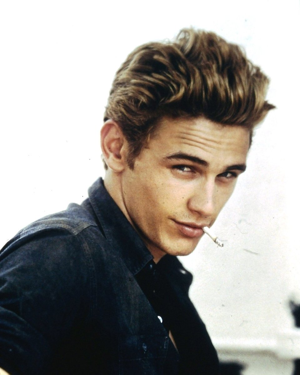 Retrocokes's tweet photo. Do you like James Franco as James Dean? The same role was offered to Johnny Depp, Brad Pitt and Leonardo DiCaprio.
#Jamesdean #Jamesfranco #Retro #Retrocoke https://t.co/PFMWsvA8NB