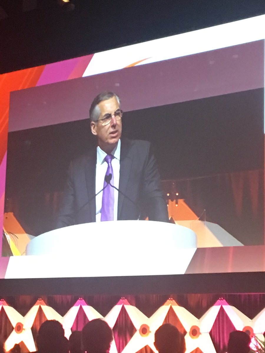 jYoon_MD's tweet photo. So lucky to have a great inspiration @Georgetown_IR. Congratulations Dr. Spies on your Gold Medal at #SIR19ATX !!! https://t.co/ghOYUQq1VR