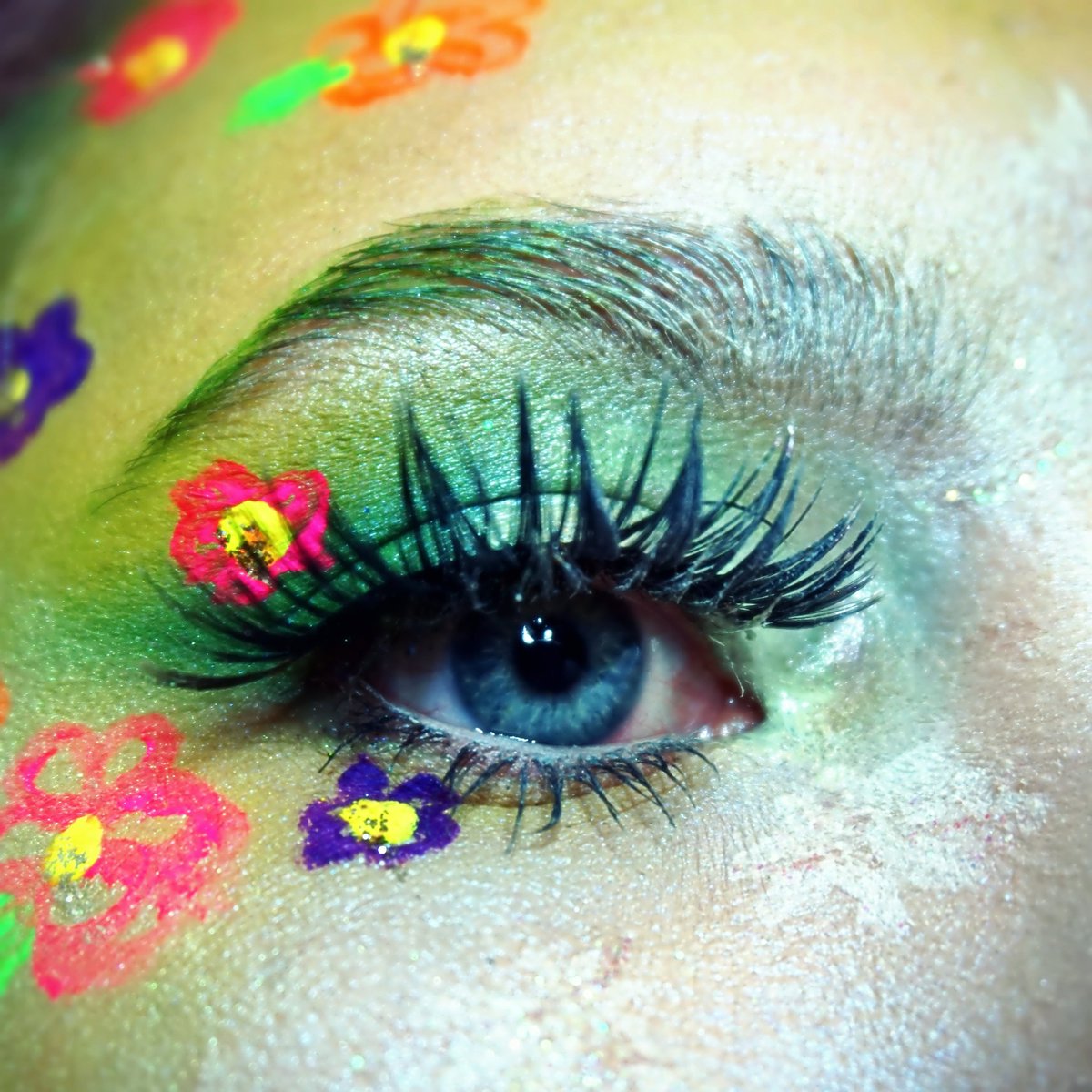 AchelThe's tweet photo. @norvina1 hi how are you? https://t.co/gT4BI0QehV