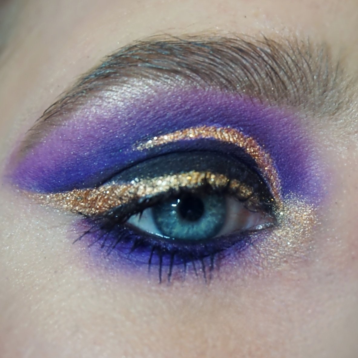 AchelThe's tweet photo. @norvina1 hi how are you? https://t.co/gT4BI0QehV