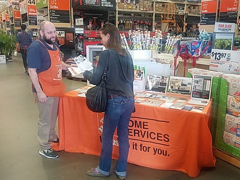 ScubaSteveTHD's tweet photo. Chris driving windows with the $149 basic install. @Jaime_HD_D25 @RoyStrait @THD_SCombs https://t.co/GZqi8fzPnG