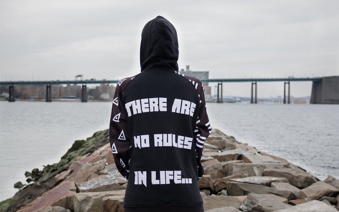 DOSOSCLOTHING's tweet photo. Walk Your Own Path
#DOSOS
#DOSOSCLOTHING
#DOSOSdotCLOTHING
#A #Dreamer's #Obsession #with #Splendid #Opulent #Style https://t.co/2QZWNVHs1Z