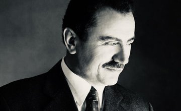 Bir saniyesine bile hükmedemediğimiz bir dünya için bu kadar fırıldak olmaya gerek yok....

#MuhsinYazıcıoğlu 

Saygı ve rahmetle... 
#Muhsinyazıcıoglu