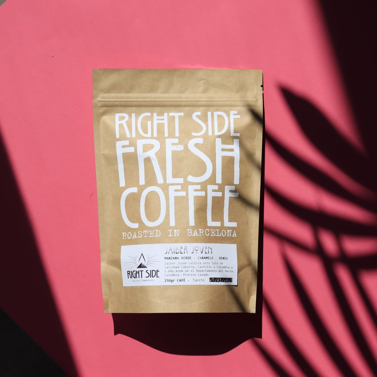 RightSideCoffee's tweet photo. ¡Más Colombia en el menú! 😍 Directo del Departamento de Huila recibimos a JAIBER JOVEN, segundo lote que forma parte de nuestra acción de trato directo en esta icónica región. Ya en la web!
#rightsidecoffee #directrade #coffeeroasters https://t.co/1YqVsJzOrx