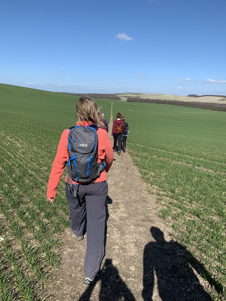 LucyEckley's tweet photo. Great to get out on the Ridgeway for Three Peaks Challenge training with other members of team @Trifecta3PC So pleased to see the sun too. There were a few hills I promise! πβ°πΆπ½ββοΈπΆββοΈπ₯Ύ #T3PC https://t.co/gMR6sfRrYM