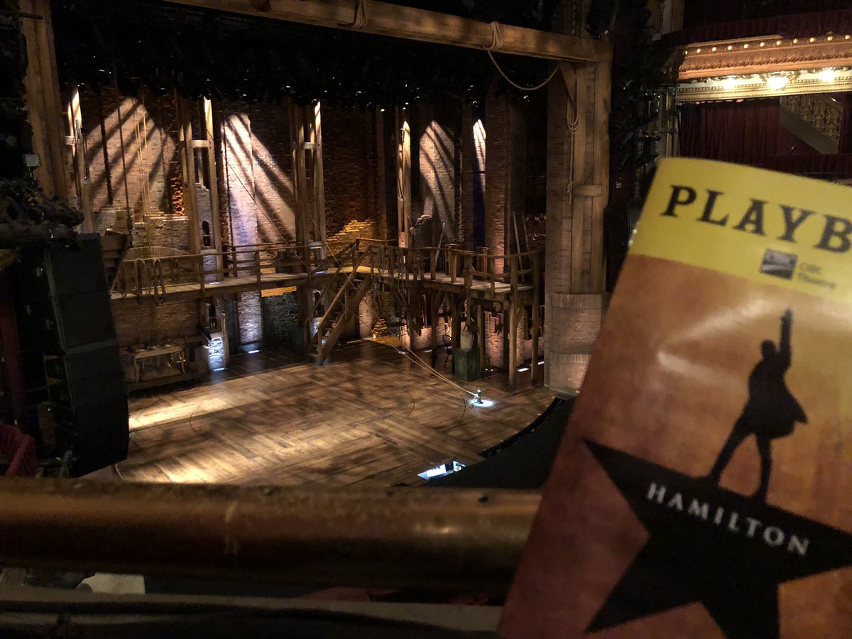 leftymalone's tweet photo. This quick #Hamiltrip to Chicago has been great!!! Almost showtime. https://t.co/BwjRY7INEW