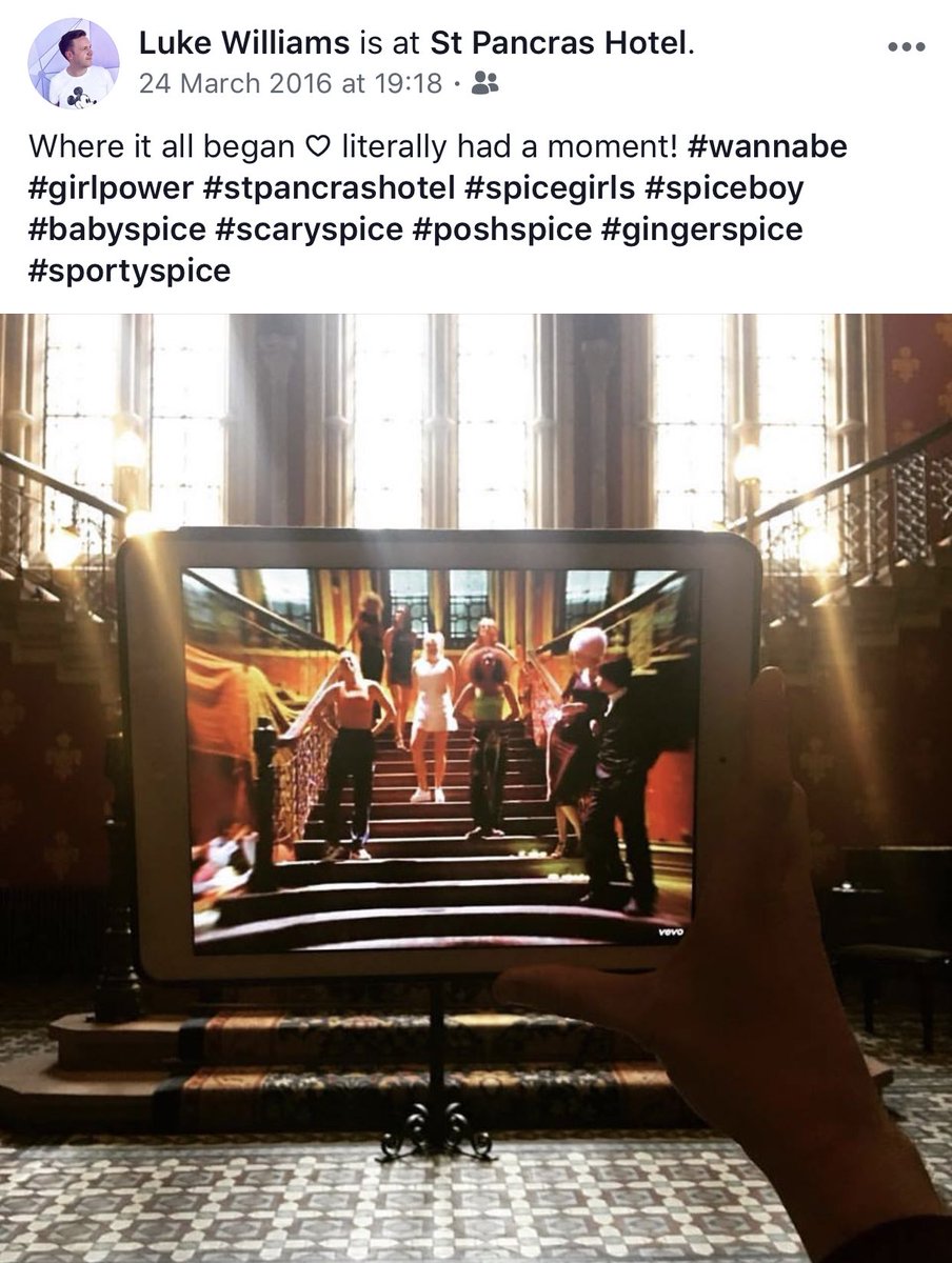 LukesLiife's tweet photo. One of the best photos I’ve ever taken 🙌🏻💖👑 What do you think @spicegirls @EmmaBunton @OfficialMelB @GeriHalliwell @victoriabeckham @MelanieCmusic  #SpiceGirls #SpiceWorld2019 #wannabe https://t.co/CQfEVB05ui