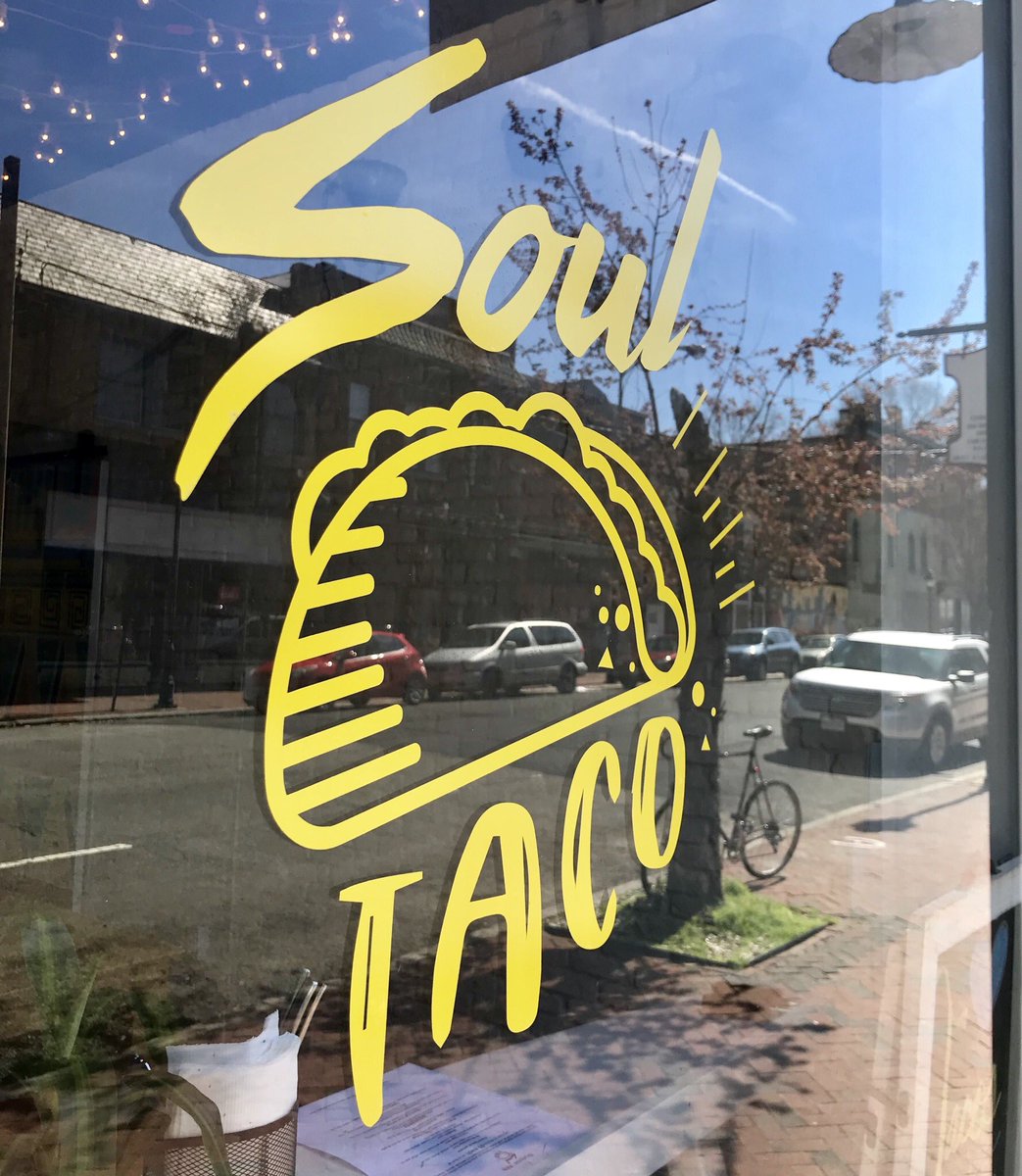 Limbooda's tweet photo. YOU GUYS. #SoulTaco just changed my entire life. Forever. https://t.co/pSM0va0VKv