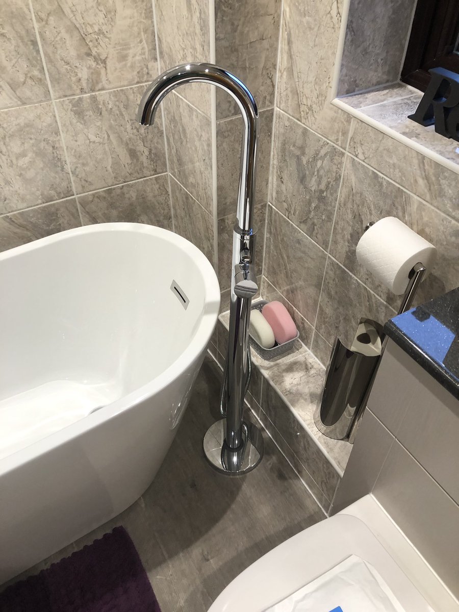 cts_bathrooms's tweet photo. Cts bathrooms at its best https://t.co/Bgtwf217zF