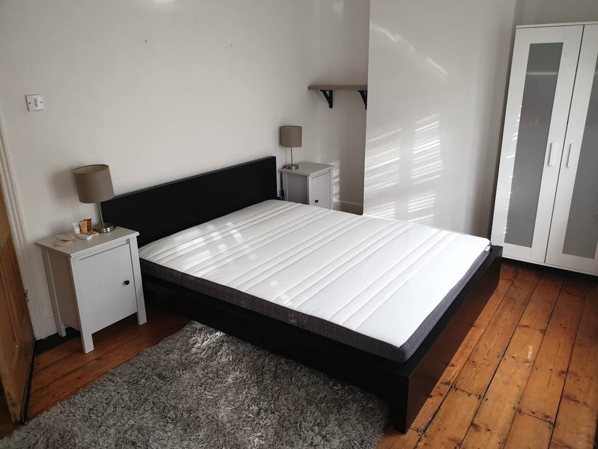 Cardiff Student Letting tweet media