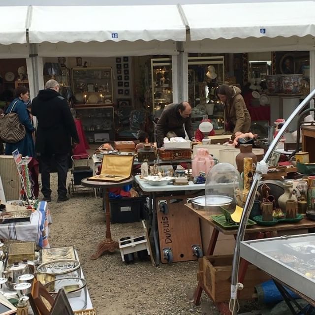 parischineur's tweet photo. #chatou #antiquaire #antiquités #antiquites #chineur #chineuse #retourdechine #brocanteur https://t.co/jWM8PJ838c https://t.co/jWM8PJ838c #chatou #antiquaire #antiquités #antiquites #chineur #chineuse #retourdechine #brocanteur https://t.co/I4T6Vm4aSH #chatou #antiquaire #ant… https://t.co/RGimHGvLPj