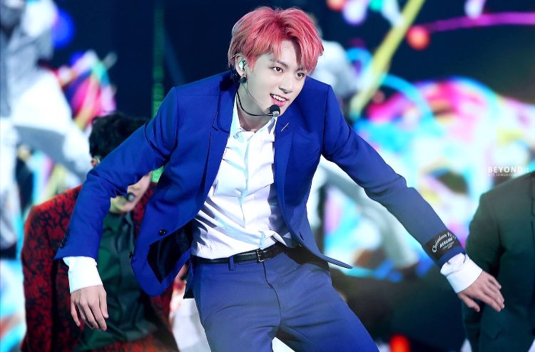JJKUPDATER's tweet photo. cherry koo appreciation post 🍒

© beyondit https://t.co/zuOdLrtWwr